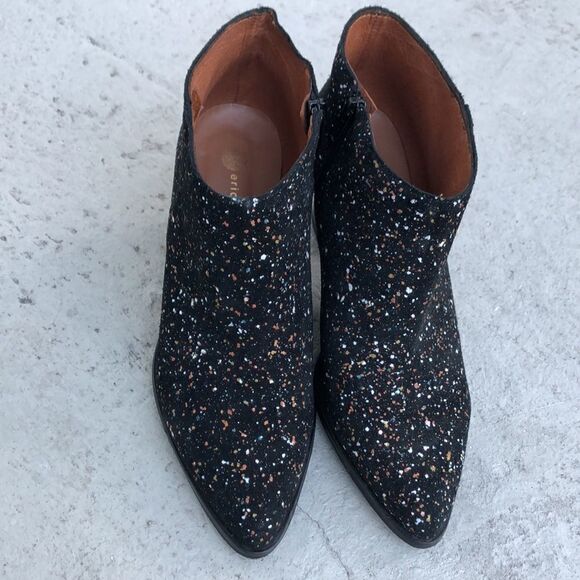 Eric Micheal  - Picture 3 of 8